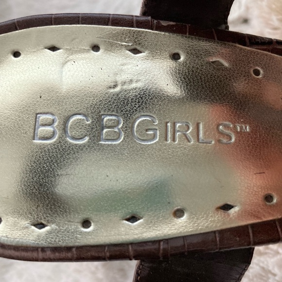 BCBG Leather and Brass Heels - Picture 4 of 4